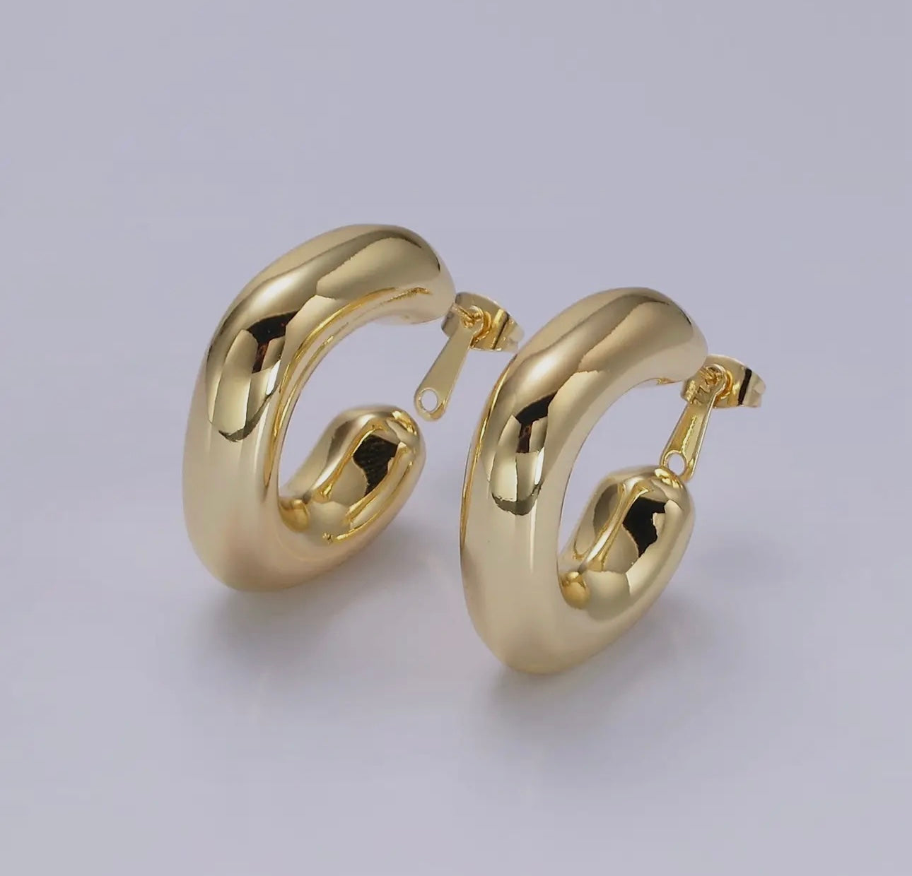 Chunky Gold Hoop Earring